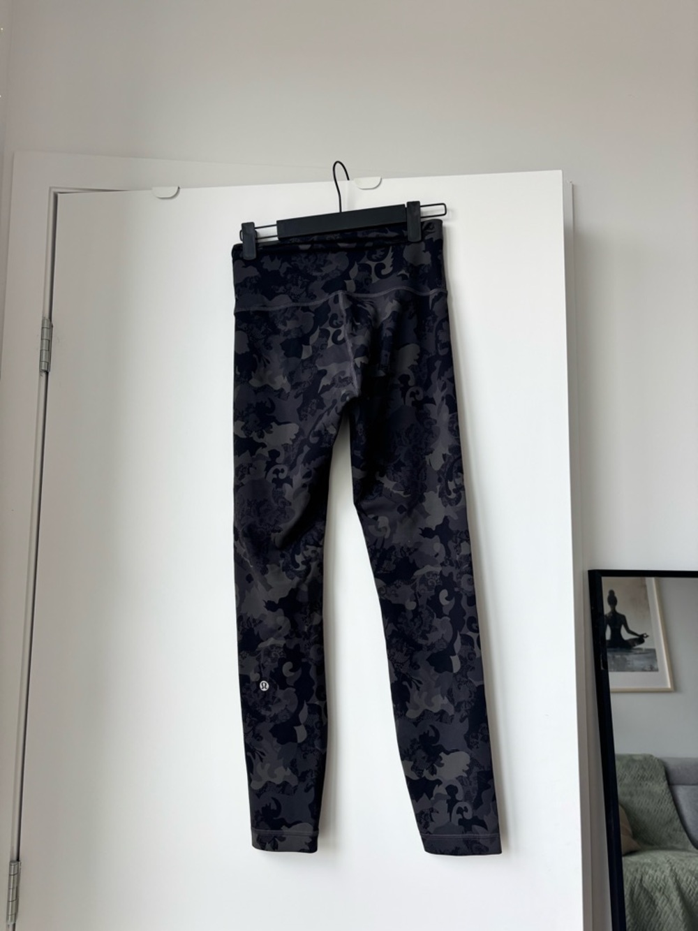 Lululemon Wunder train size 6 25” hidden heritage